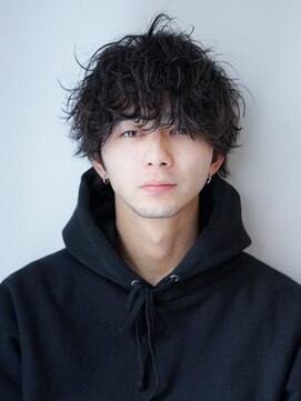 ネオリーブ クーロ メゾン 横浜(Neolive curro Maison) 波巻きスパイラル×ツイストパーマ[メンズ]