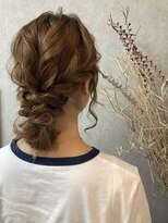 アールイー(Re:)&nbsp;ルーズシニヨン