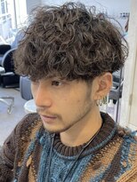 フィフス 栄(fifth)&nbsp;刈り上げマッシュツーブロック波巻きスパイラルパーマ名古屋栄