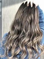 エントランス バイ ビークール(entrance by Be-COOL)&nbsp;外国人風バレイヤージュ