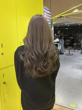 エイトヘアー(8 HAIR) グレージュ