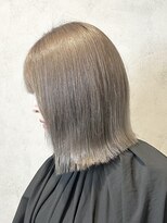 ラック(LUCK)&nbsp;フルブリーチ/船橋/くすみベージュ/細めハイライト