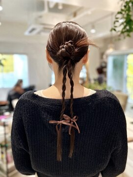 ブラッジ 恵比寿(Bright) カチモリ三つ編みシニヨン&タイトロープ