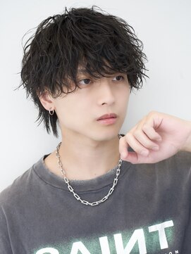 エイド 恵比寿(aid) マッシュウルフ波巻きスパイラルパーマ無造作ショート