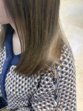 【瀧澤一真】内巻きレイヤー　オリーブベージュ