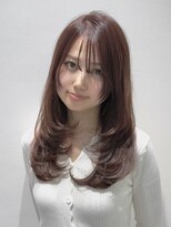 サヴォア(Savoir) コーラルピンクで華やかレイヤーカット