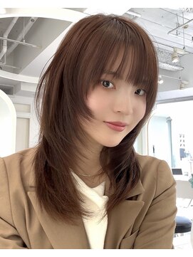 ザザアオヤマ(ZA/ZA AOYAMA) ミディアムレイヤー/ハッシュカット/20代/30代/40代/表参道