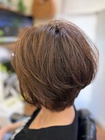 ナチュレヘアー(Nature hair) 前下がりのシルエットのボブ