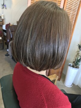 ヘアラボココン hair labo cocon 丸いボブスタイル