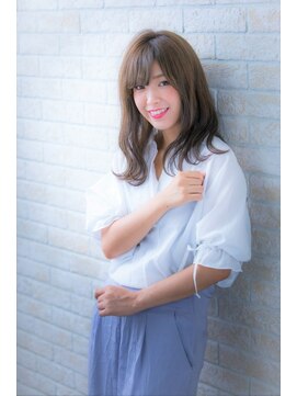 ヘアーアートシフォン 池袋西口店(Hair art chiffon) 厚めバングクラシカルワンレンフェザーロングセンターパート