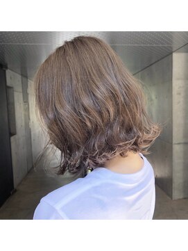 アピッシュ ギンザ(apish ginza) tomoヘア*似合わせボブ 切りっぱウェーブ