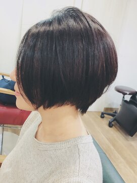 ノイ 千歳船橋(noi) 前下がりショートボブ