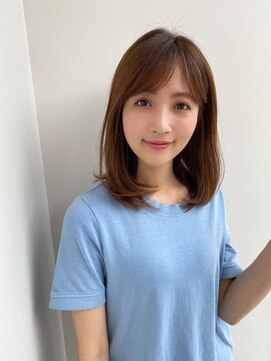ラフ フロム ガーデン(Laf from GARDEN) 加藤貴大30代40代人気　大人ナチュラルストレートスタイル