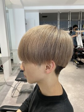 ザ サードヘアー 柏(THE 3rd HAIR) ミルクティーベージュ 2ブロックニュアンス韓国マッシュ