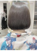 ロンド【千田大地】髪質改善ストレートぱつっとグレージュボブ