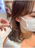 秋カラーにベージュのイヤリングカラーがとっても人気です♪