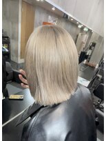 ナインプラス(NINE+)&nbsp;ホワイトブロンド