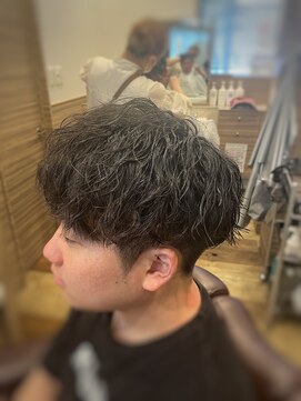 銀座マツナガ 神田店 ビジネスパーマゆるふわかっこいいメンズパーマ