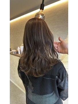 サロンドディバース(Salon de DIVERSE) 脱白髪染白髪ぼかしハイライト/レイヤースタイル