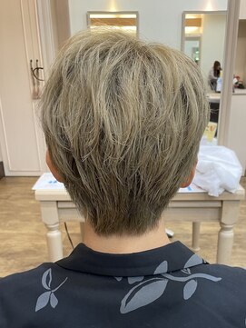 アルターリール(aL ter Rire) アッシュブラック/カルマパーマ/ベリーショート/鎌取/中村郁未