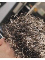 アールイー(Re) 波巻パーマ