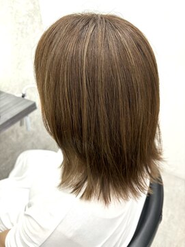 プレジールバイラファブリック(PLAISIR by LA FABRIQUE) ミルクティー×シークレットハイライト