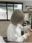 graybeige