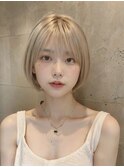 ホワイトベージュ