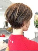40代50代60代くびれ★美しい耳だしショートオリーブグレージュ