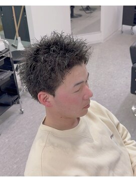 ブライト(BRIGHT) スパイキーショートスパイキーパーマ