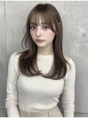 韓国ヘア　顔周りレイヤー　小顔カット　くすみベージュ