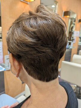 ビューティーサロン タナカ アトレ亀戸店(Beauty Salon TANAKA) 耳掛けショート