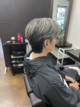 ザローグクラブ(The Rogue Club) センターパートウルフ