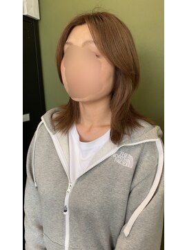 「ナチュラルに盛れる」ミディアムレイヤー