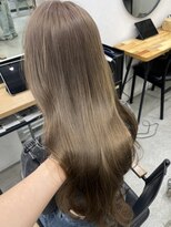 キラ 原宿(KILLA) ココアベージュ/オリーブグレー/小顔/黒髪/クラゲヘアー/原宿