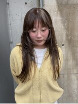 キーパーソン(kii person) person × ポイントカラー × レイヤーカット