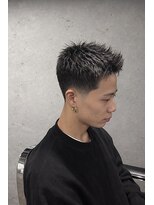 ワンワンオー バーバーショップ 長浜店(@110 BARBER SHOP)&nbsp;清潔感◎なフェード×スパイキーショート