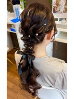 ジェミータ 横浜&nbsp;ゆるふわローポニーテール【横浜/ヘアセット/ヘアメイク】
