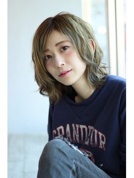 バニラ 古川店(VENIRE) カーキーグレージュ