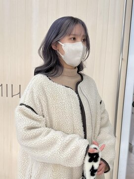 ヒン(HIN) ラベンダーグレージュ