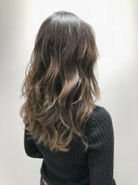 ワークス 下北沢(WORKS)&nbsp;ナチュラルグレージュレイヤーミディボブ【下北沢/美容室】