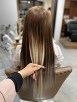 フツーロ 栄(FUTURO) 3色混ぜてギャルギャル!