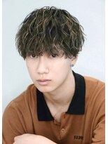 ゴールドシブヤ(GOALD SHIBUYA)&nbsp;ハイライト＋ツイストスパイラルパーマ