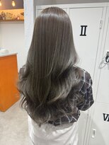 サニー 梅田(Sun.ny)&nbsp;上品レイヤーカット/オリーブグレージュ