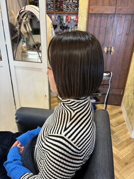 ビューティーワークスループライン(beautyworks LoopLine) ツヤツヤボブ