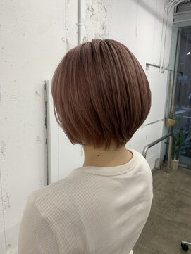 ユイツ ピンクベージュボブ