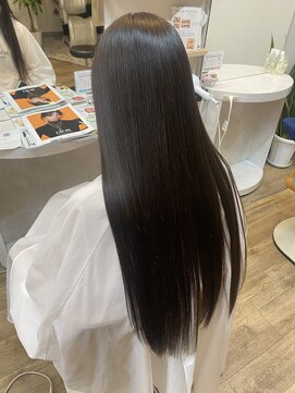 スノードロップ 高円寺店(Snowdrop) デザインカラー/レイヤーカット/ウェットヘア/オリーブベージュ