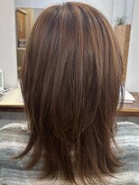 ファルベ(Farbe)&nbsp;簡単で綺麗に見えるワンカールレイヤーカットブラウン