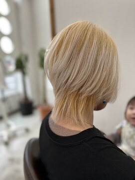 コーサク ヘアーデザイン(KOSAKU HAIR DESIGN) ブリーチカラー