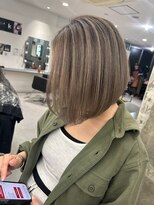 キング(K!ng) 縮毛矯正髪質改善ハイライトレイヤーカット枚方美容室エクステ